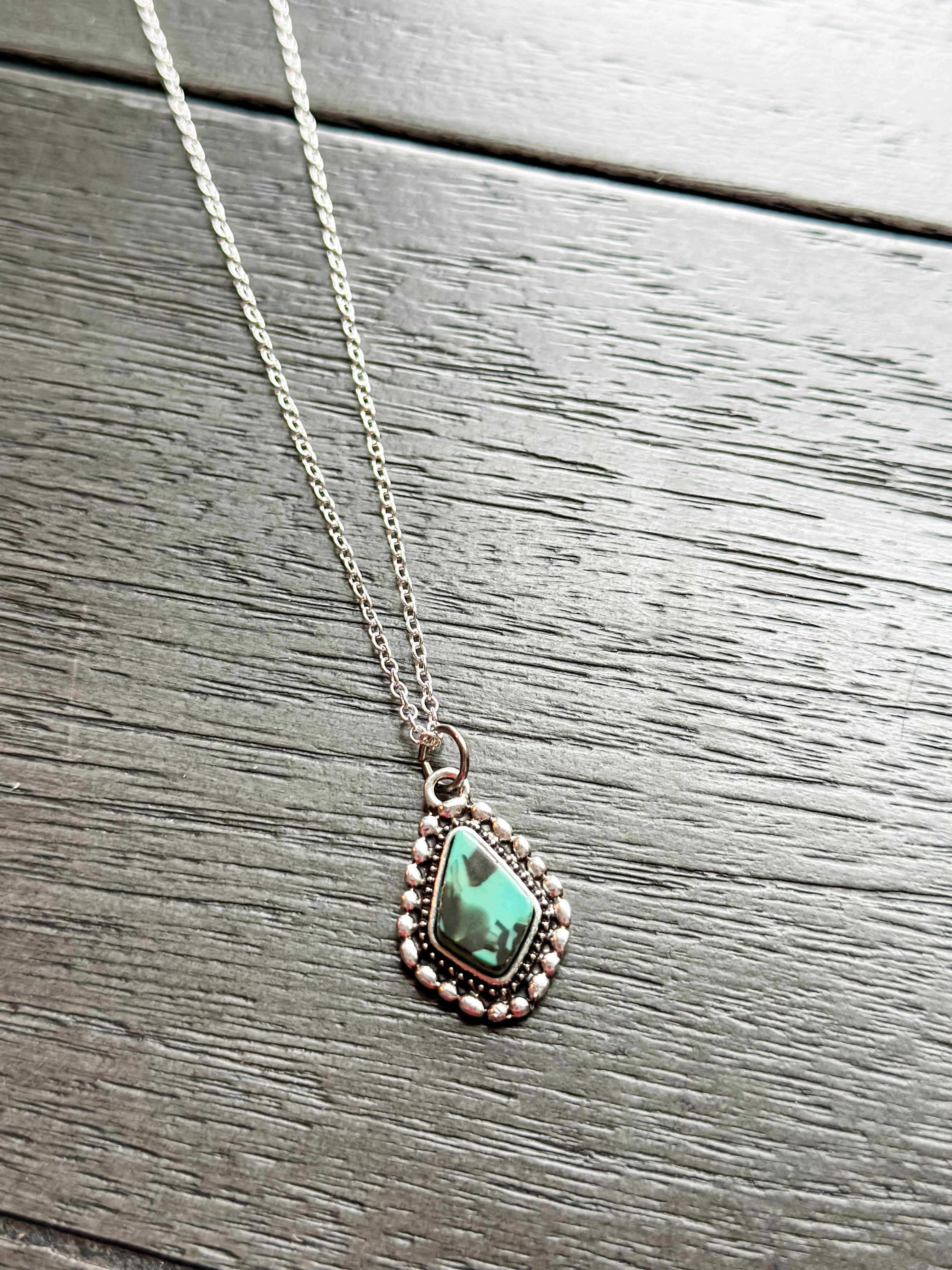 Diamond turquoise necklace