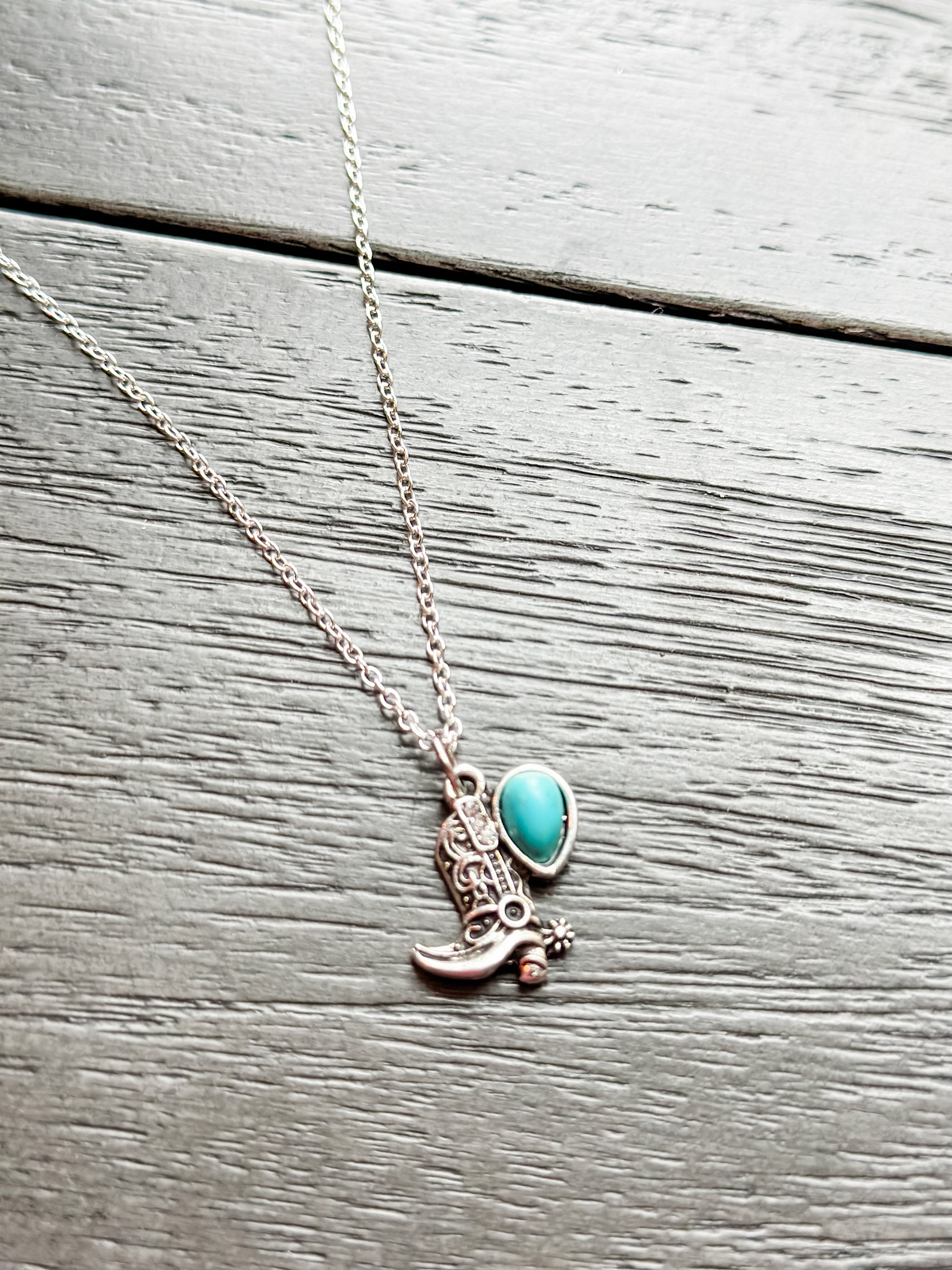 Silver boot turqouise necklace